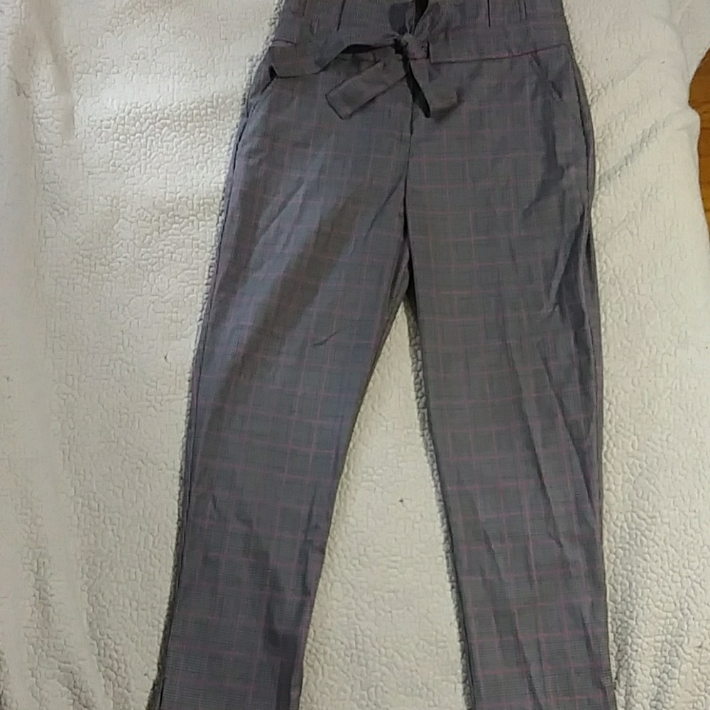 7th Avenue NY&C plaid straight leg pants